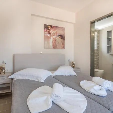 Romanza Luxury