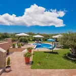 Romanza Luxury Villa Kalamákion