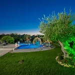 Romanza Luxury *