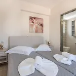 Romanza Luxury