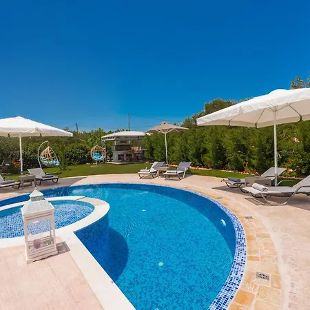 Romanza Luxury * Kalamáki